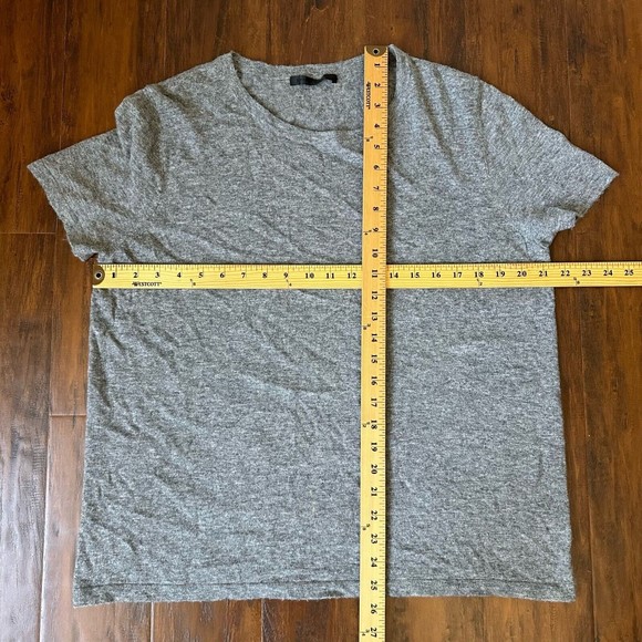 JENNI KAYNE Everyday Tee T-Shirt in Grey Recycled Polyamide - Picture 8 of 8